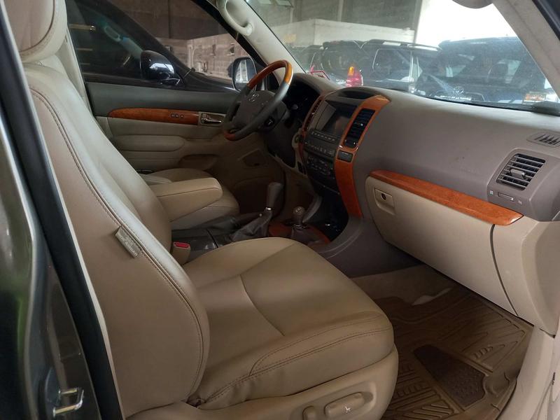 Lexus GX • 2007 • 61,294 km 4