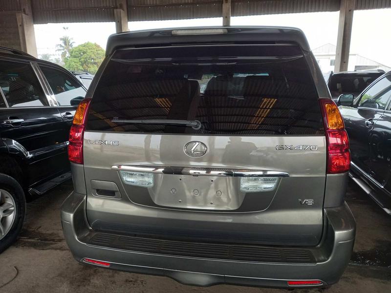 Lexus GX • 2007 • 61,294 km 3