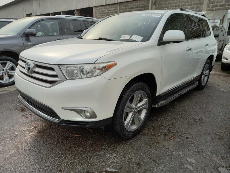Toyota Highlander • 2013 • 58,219 km 9
