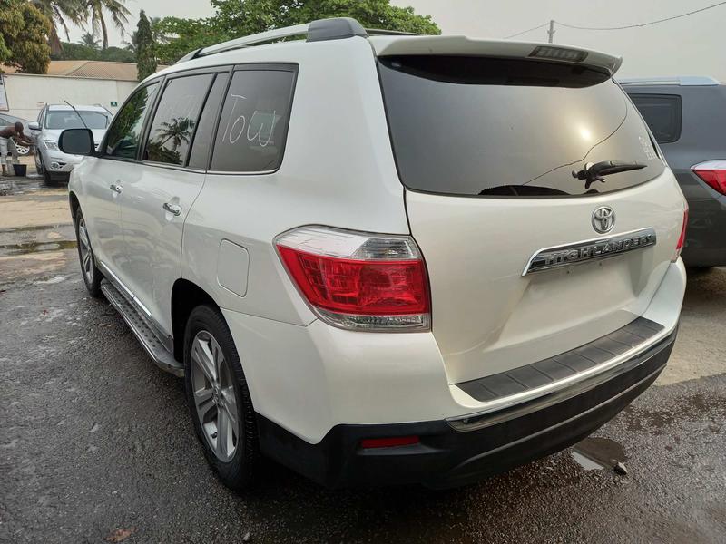Toyota Highlander • 2013 • 58,219 km 10