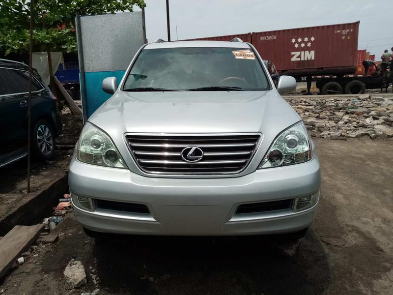 Lexus GX • 2006 • 73,959 km 3