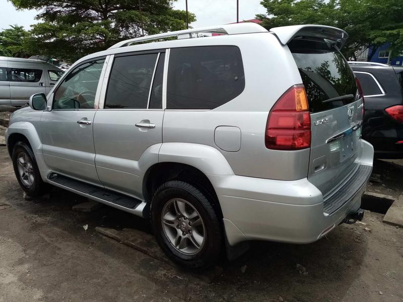 Lexus GX • 2006 • 73,959 km 8
