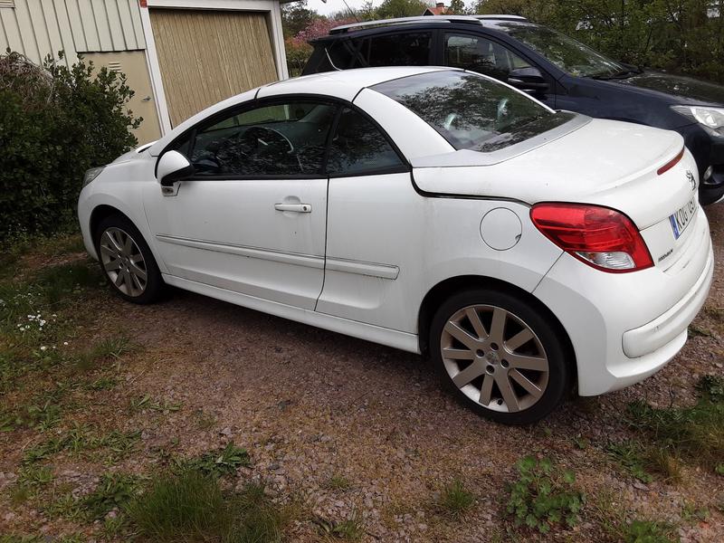 Peugeot 205 • 2011 • 999 km 3