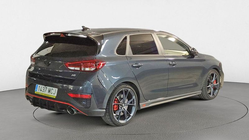 Hyundai i30 • 2022 • 51,000 km 3