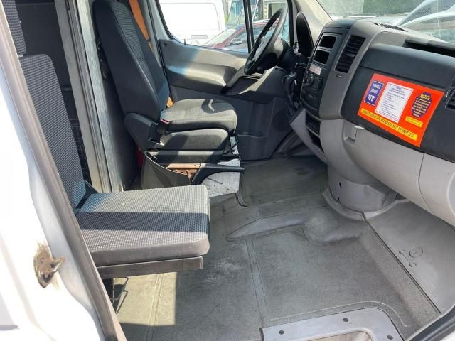 Mercedes-Benz Sprinter • 2012 • 12 km 4