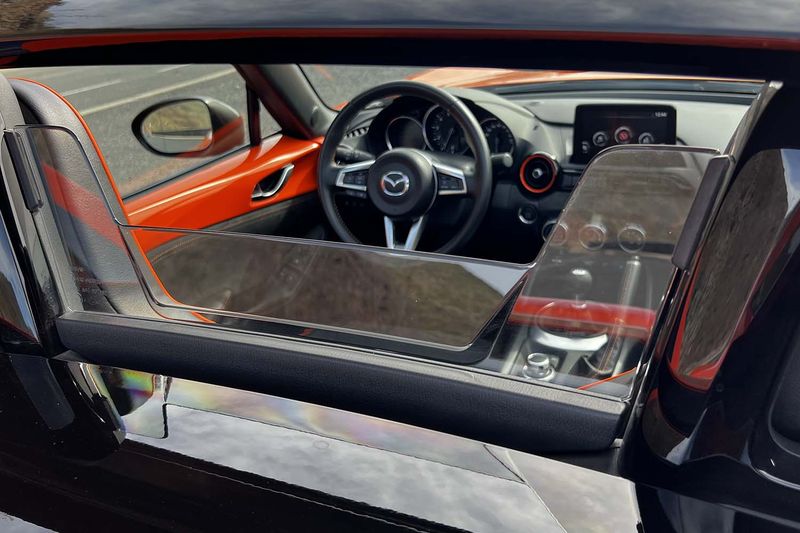 Mazda MX-5 • 2019 • 80,000 km 2