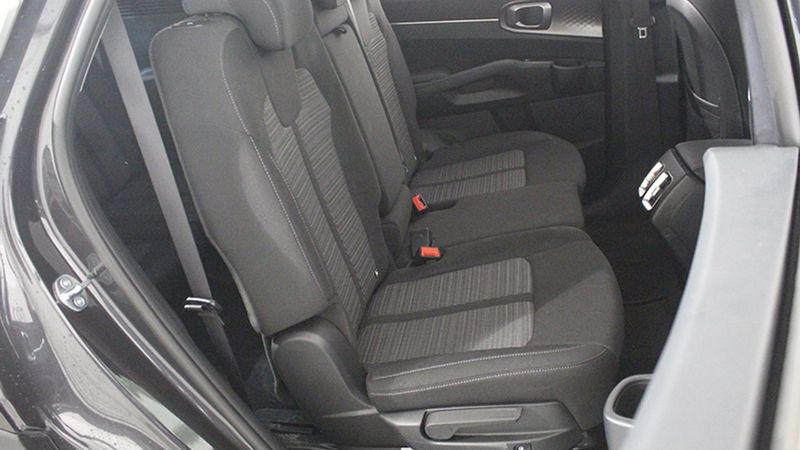 Kia Sorento • 2023 • 5,273 km 10