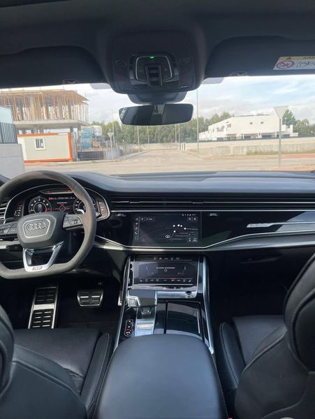 Audi RS Q8 • 2023 • 29,500 km 5