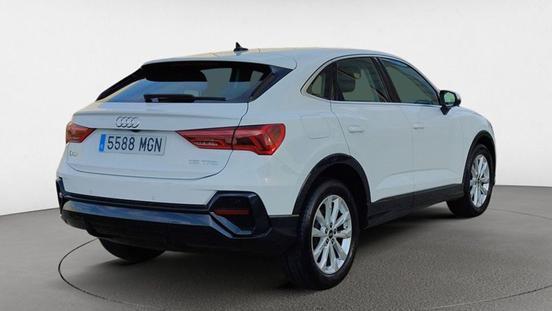 Audi Q3 • 2022 • 57,000 km 5