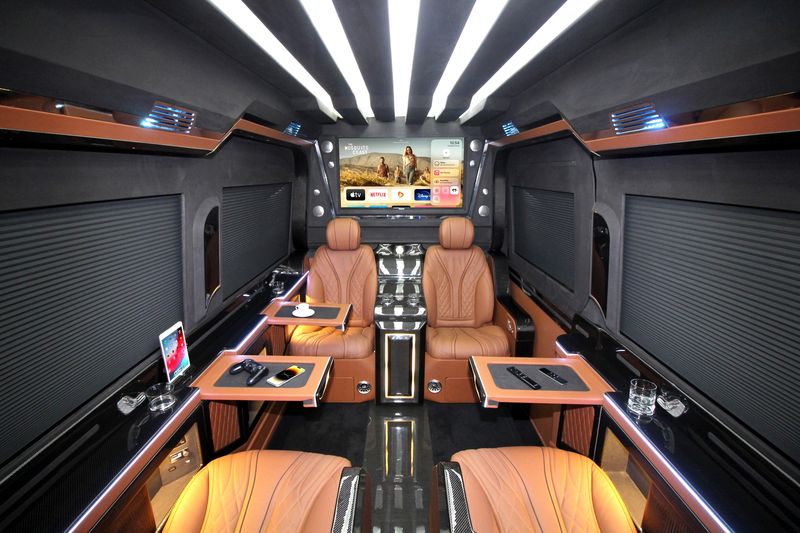 Mercedes-Benz Sprinter • 2023 • 0 km 1