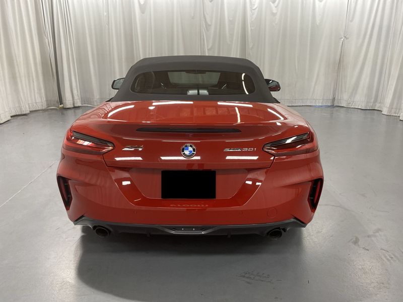 BMW Z4 • 2019 • 12,828 km 4