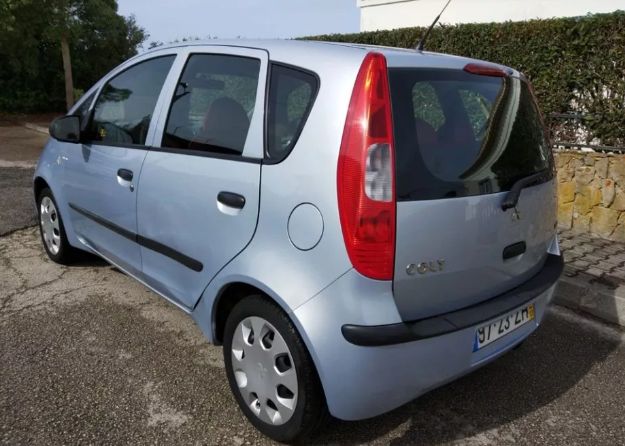 Mitsubishi Colt • 2004 • 300,000 km 2