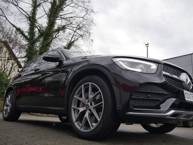 Mercedes-Benz GLC-Class • 2020 • 18,000 km 34