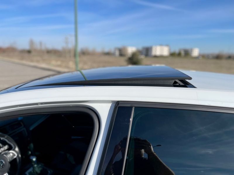 Volkswagen Golf • 2015 • 219,000 km 2