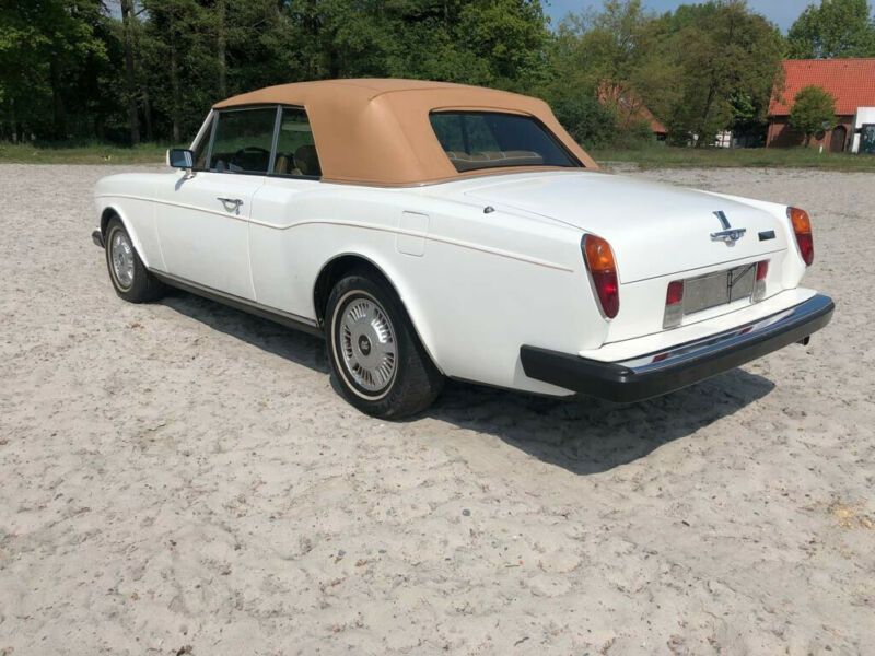 Rolls-Royce Corniche • 1993 • 51,500 km 2