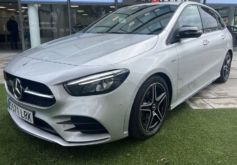 Mercedes-Benz Class B • 2021 • 39,000 km 12