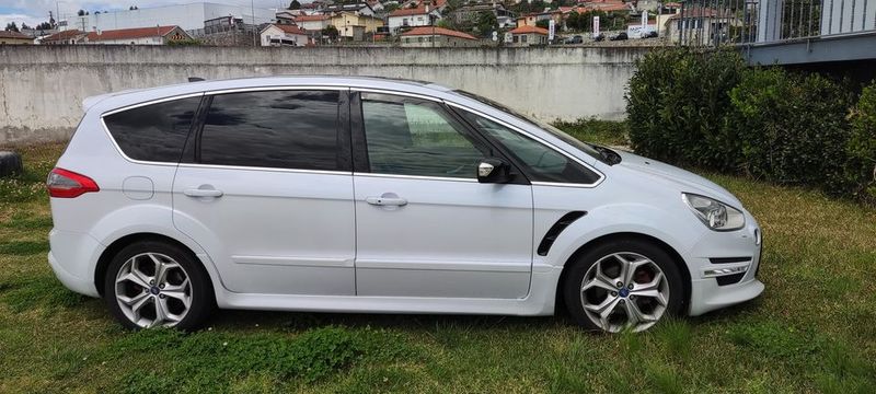 Ford S-Max • 2013 • 60,000 km 2