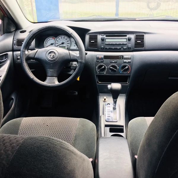 Toyota Corolla • 2005 • 100 km 3