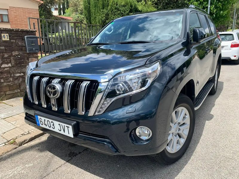 Toyota Land Cruiser • 2016 • 73,000 km 1