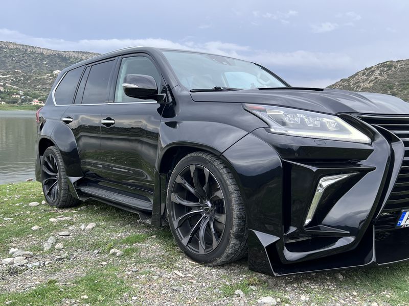 Lexus LX • 2019 • 37,000 km 3