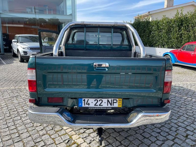 Toyota Hilux • 2009 • 89,000 km 2