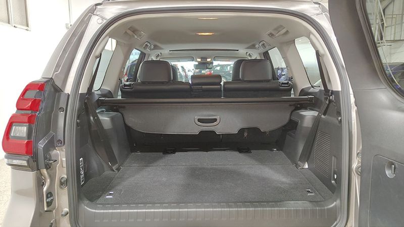 Toyota Land Cruiser • 2022 • 21,400 km 26