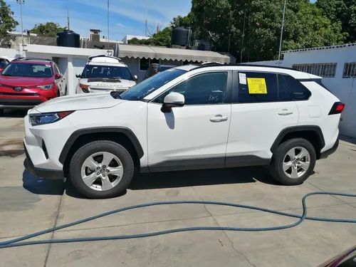 Toyota RAV4 • 2020 • 44 km 2