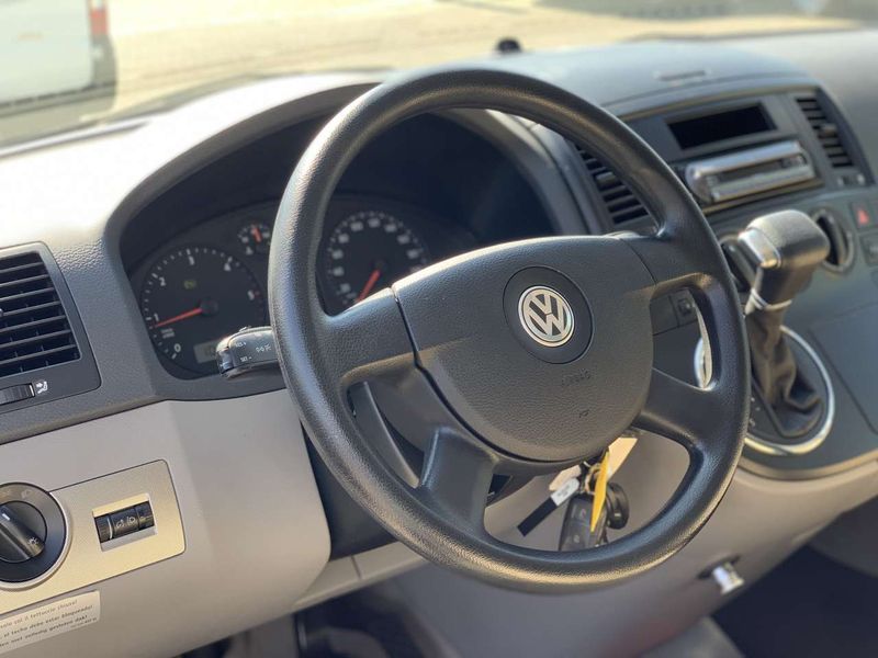 Volkswagen California • 2008 • 156,700 km 3