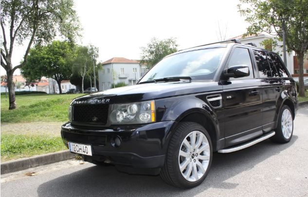 Land Rover Range Rover • 2006 • 215,000 km 1