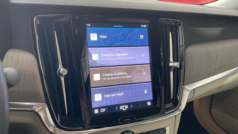 Volvo S90 • 2023 • 32,000 km 12