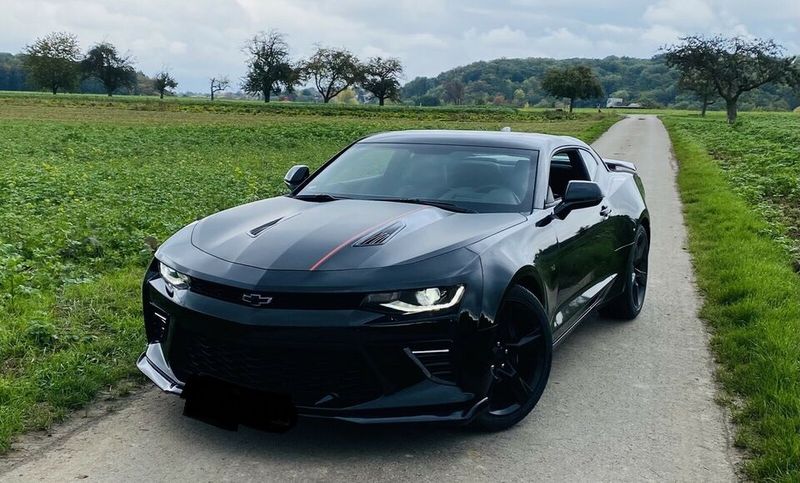 Chevrolet Camaro • 2017 • 70,000 km 1