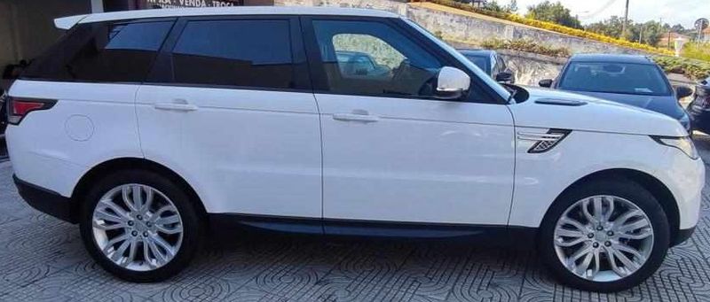 Land Rover Range Rover • 2016 • 49,000 km 1