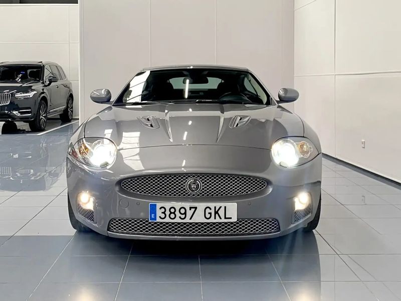 Jaguar XKR • 2009 • 55,000 km 1