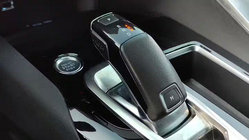 Peugeot 5008 • 2019 • 87,374 km 5