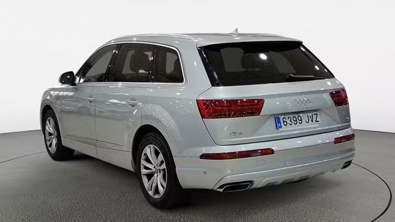 Audi Q7 • 2017 • 153,690 km 9