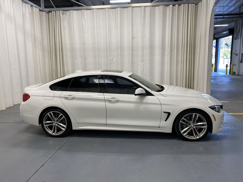 BMW 4 Series • 2019 • 17,429 km 2