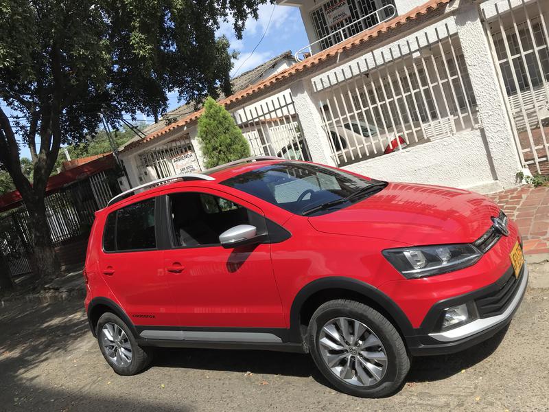 Volkswagen CrossFox • 2017 • 54,000 km 2