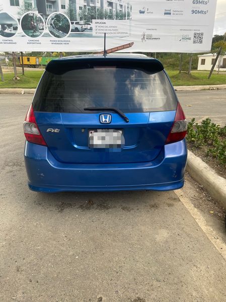 Honda Fit • 2008 • 1 km 2