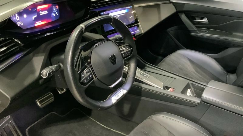 Peugeot 308 • 2021 • 56,925 km 7