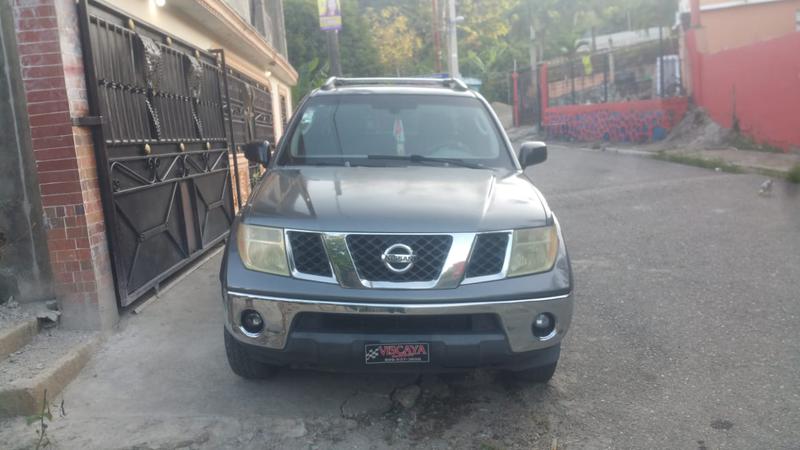 Nissan Frontier • 2006 • 45 km 3