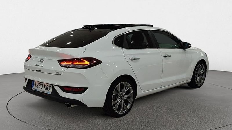 Hyundai i30 • 2018 • 125,313 km 5