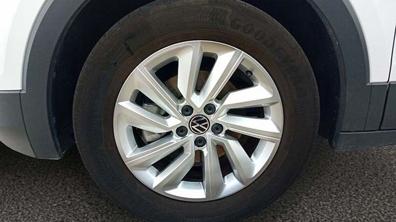 Volkswagen T-Cross • 2023 • 23,733 km 21