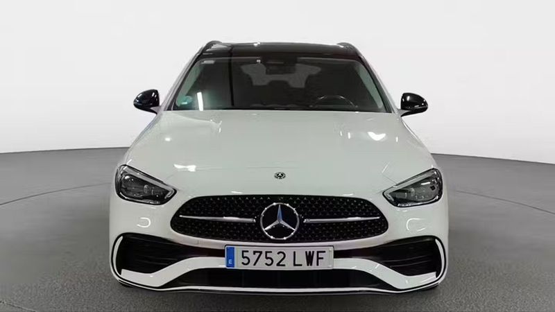 Mercedes-Benz C-Class • 2022 • 62,662 km 7