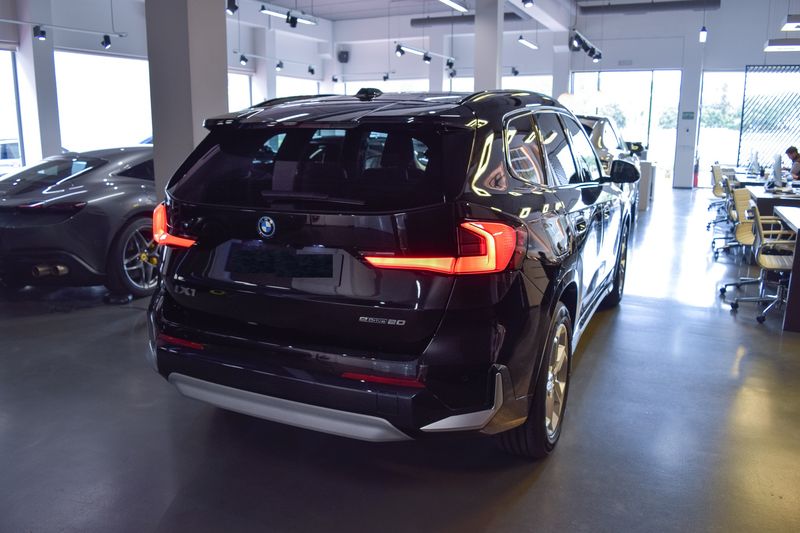 BMW X1 • 2024 • 5,235 km 4