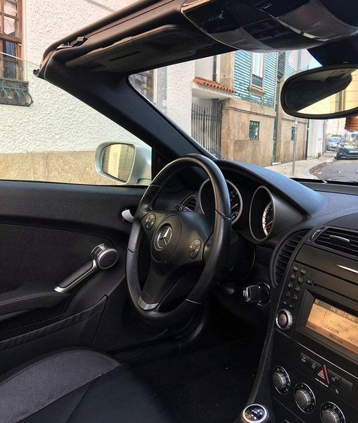 Mercedes-Benz SLK • 2010 • 50,000 km 5