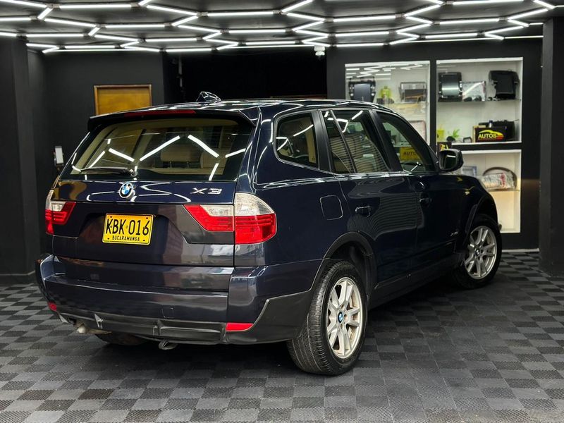 BMW X3 • 2010 • 128,000 km 7