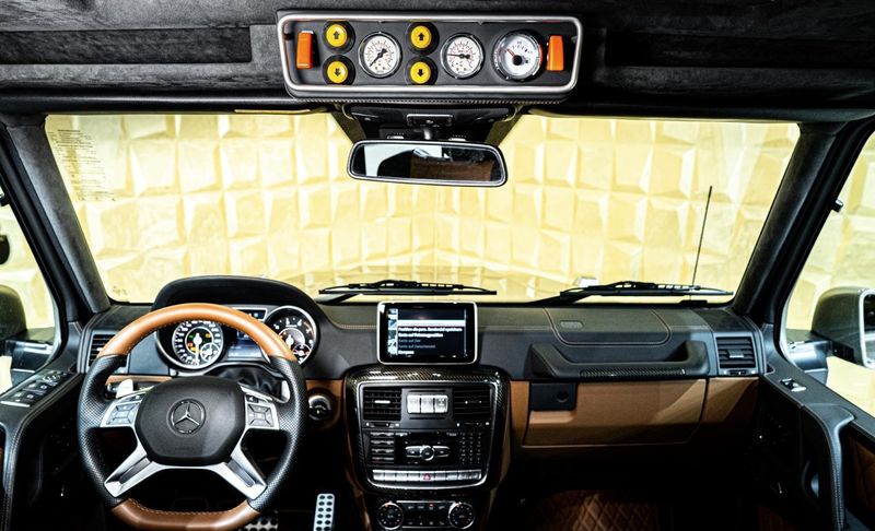 Mercedes-Benz G-Class • 2022 • 200 km 3