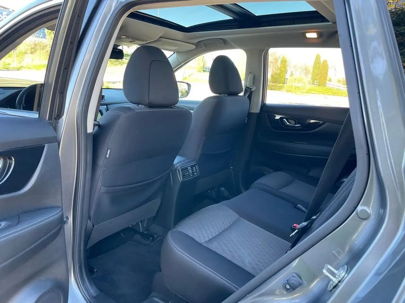 Nissan X-Trail • 2019 • 169,000 km 10