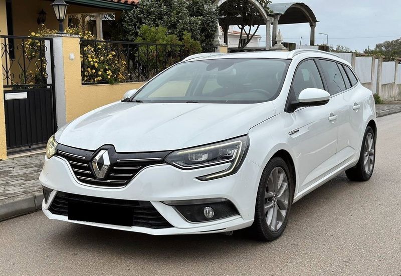 Renault Mégane • 2017 • 139,740 km 1