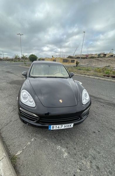 Porsche Cayenne • 2014 • 102,000 km 1